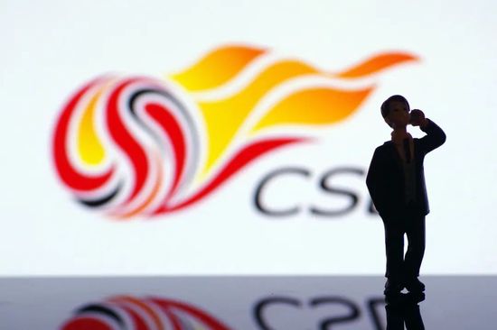 据法国媒体Eurosport报道，顿涅茨克矿工对苏达科夫要价3500万欧元，尤文图斯签他需要说服对方接受分期付款的支付方式。